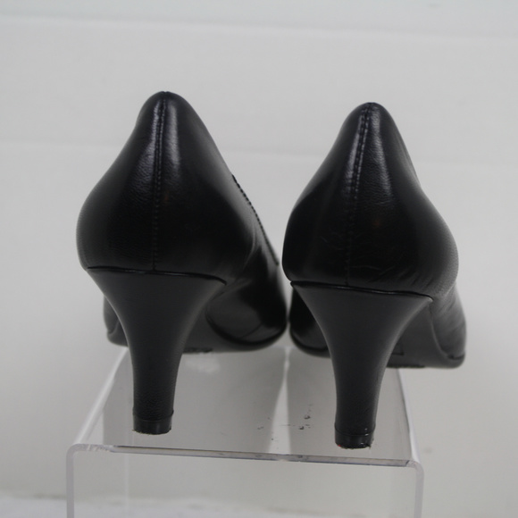 Classic Pump in amazing condition - Picture 3 of 4